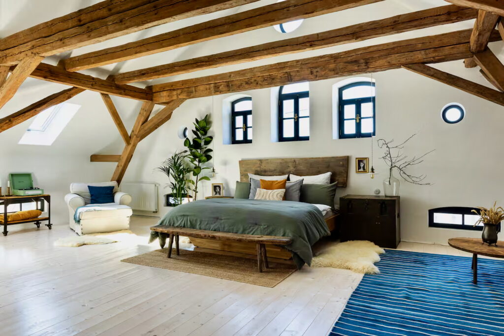 Suite — Statek Darmyšl